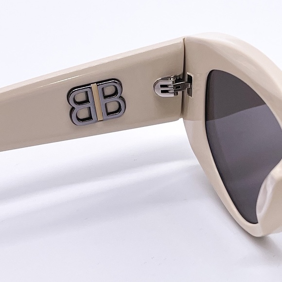 NEW BALENCIAGA BB0243S 003 CAT EYE WOMEN SUNGLASSES - Picture 7 of 12